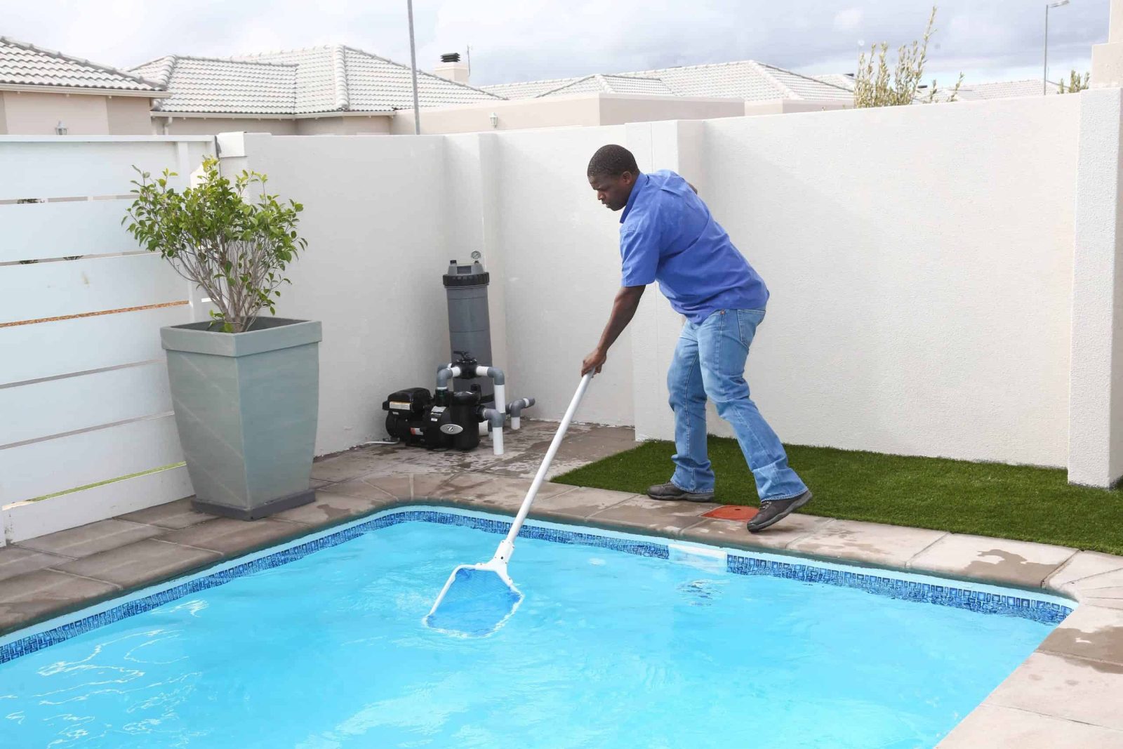 Pool Clean service3